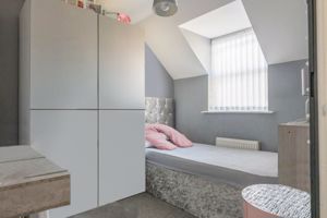 Photo 9- click for photo gallery